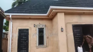 Affordable Roof Gutter System