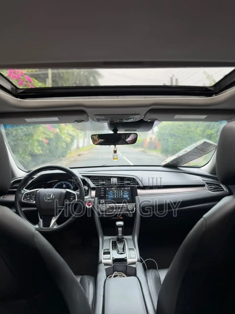 Honda Civic Touring Sedan 2019 Gray