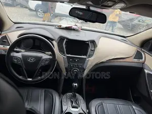 Hyundai Santa Fe 2014 White