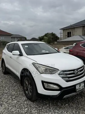 Hyundai Santa Fe 2014 White