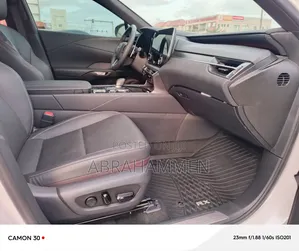 Lexus RX 2025 White