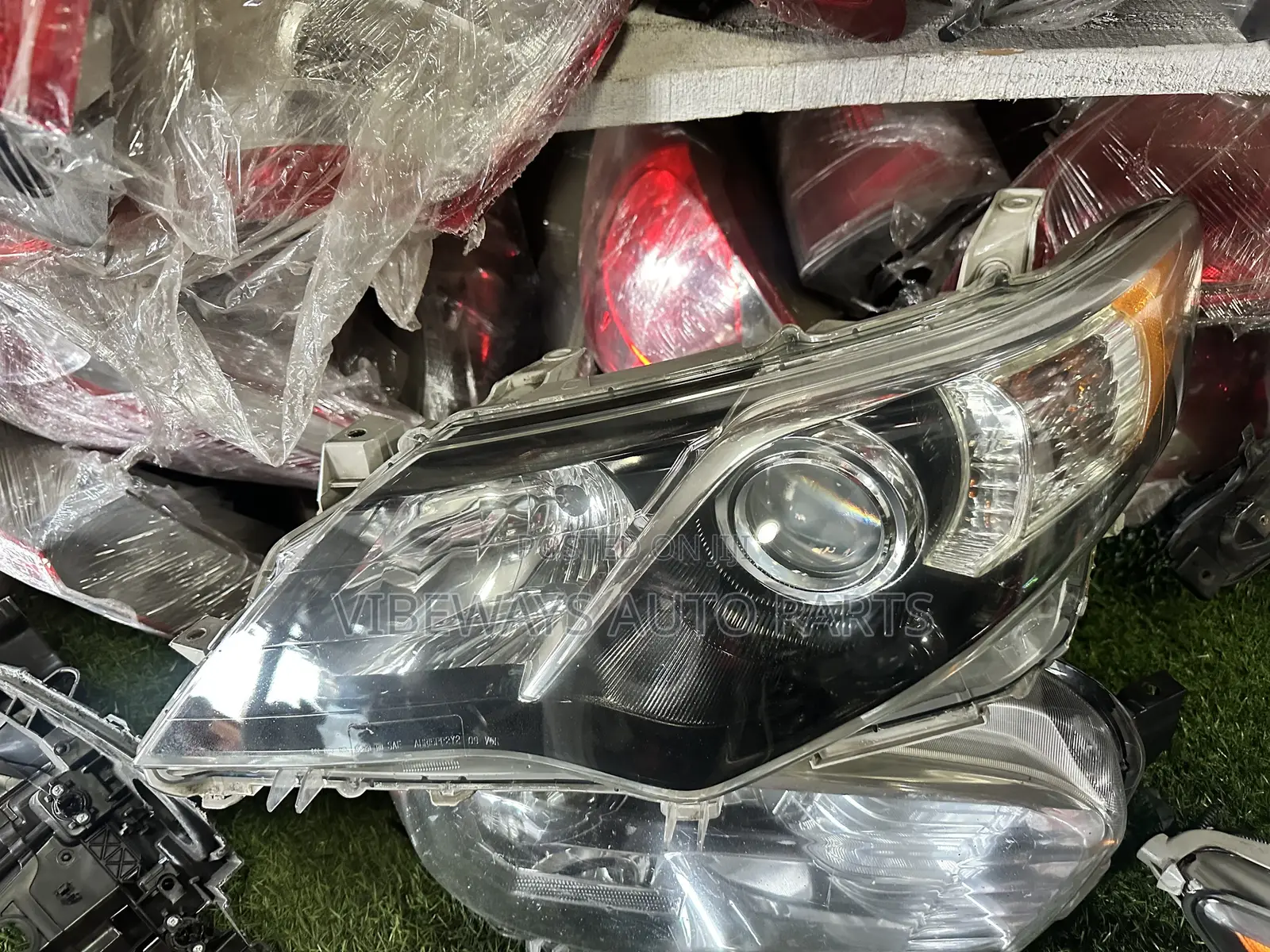 Toyota Camry 2012-2014 Headlights Original Used Pair