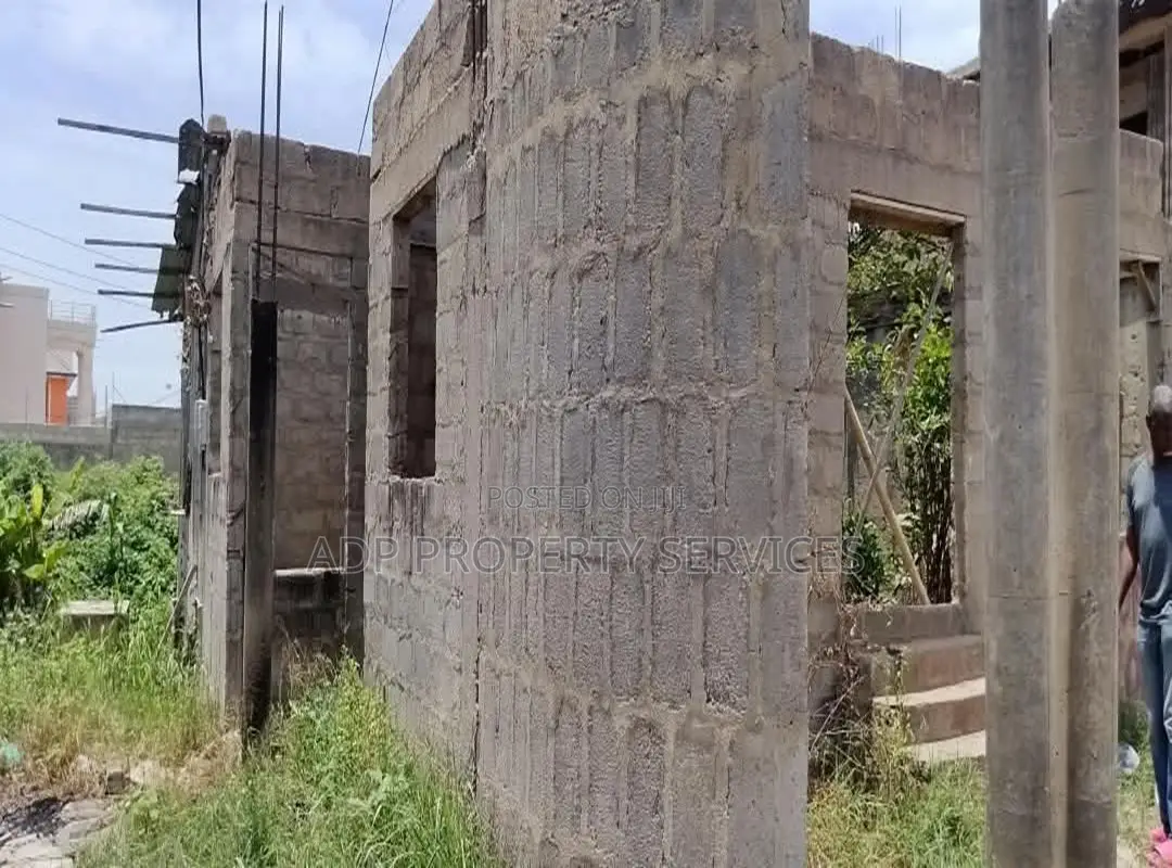 2bdrm House in Tse Addo, Accra Metropolitan for sale