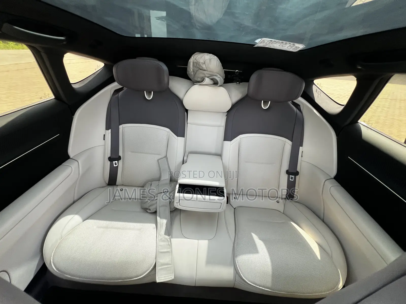 Avatr 12 578hp AWD 2024 White