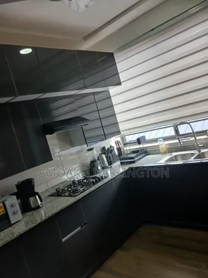 Furnished 6bdrm Apartment in Adventures, Mile 7 for rent
