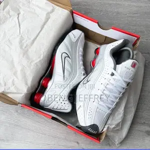 Original Nike Shox R4 White/Silver