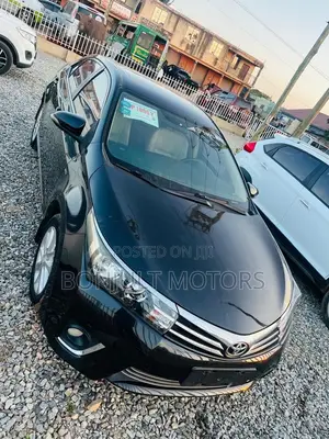 Toyota Corolla 2015 Black