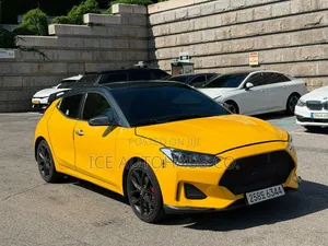 Hyundai Veloster 2018 Yellow