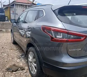 Nissan Qashqai 2023 Gray