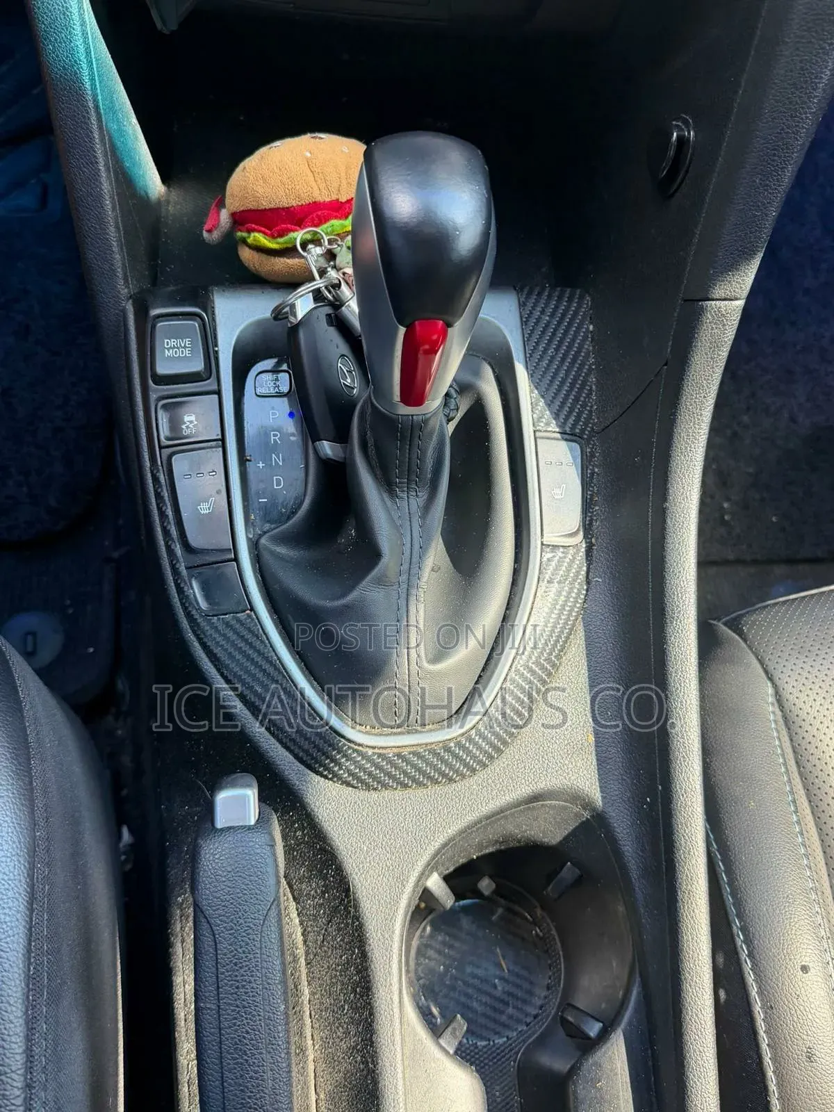 Hyundai Veloster 2018 Yellow