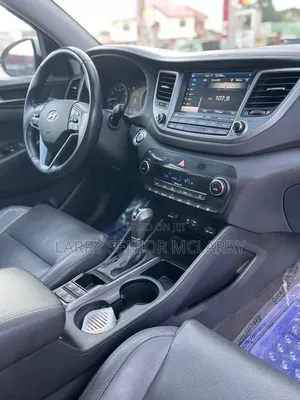Hyundai Tucson Limited AWD 2016 Silver