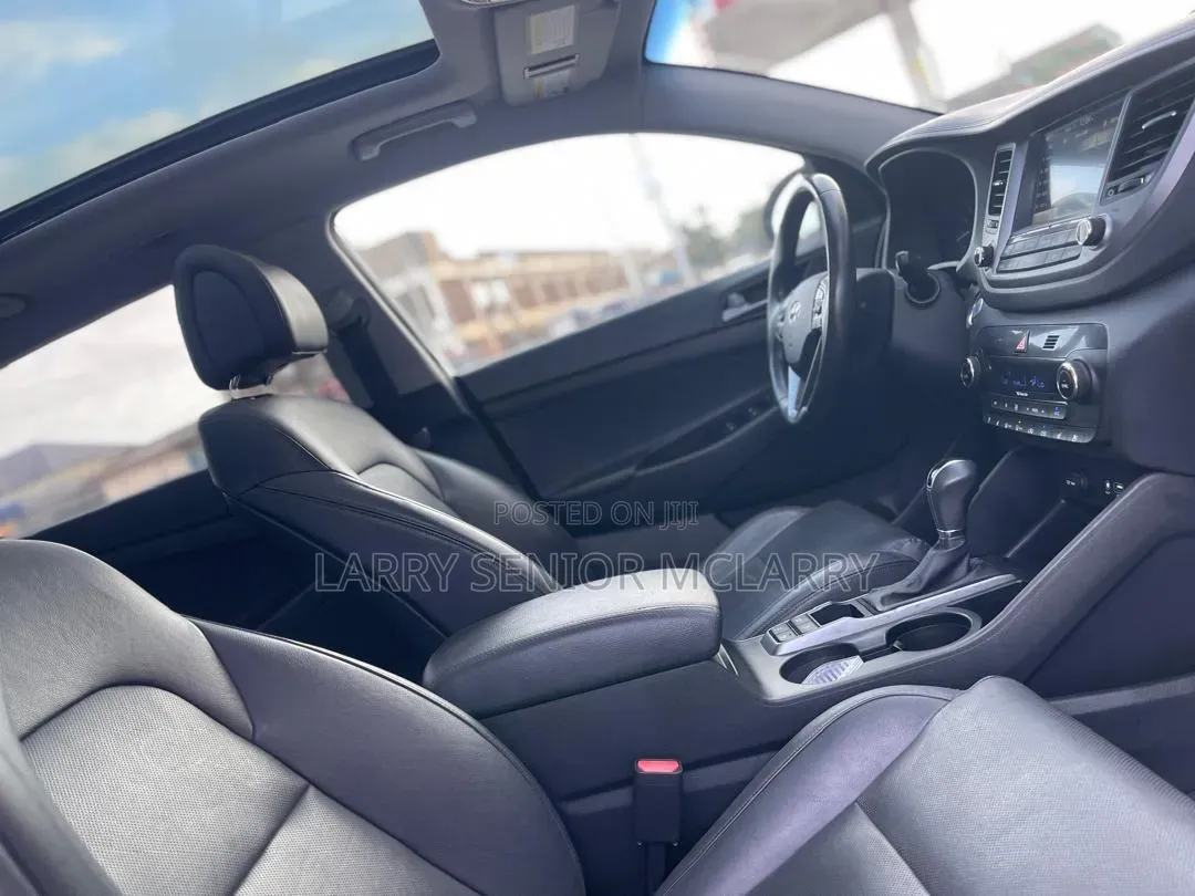 Hyundai Tucson Limited AWD 2016 Silver