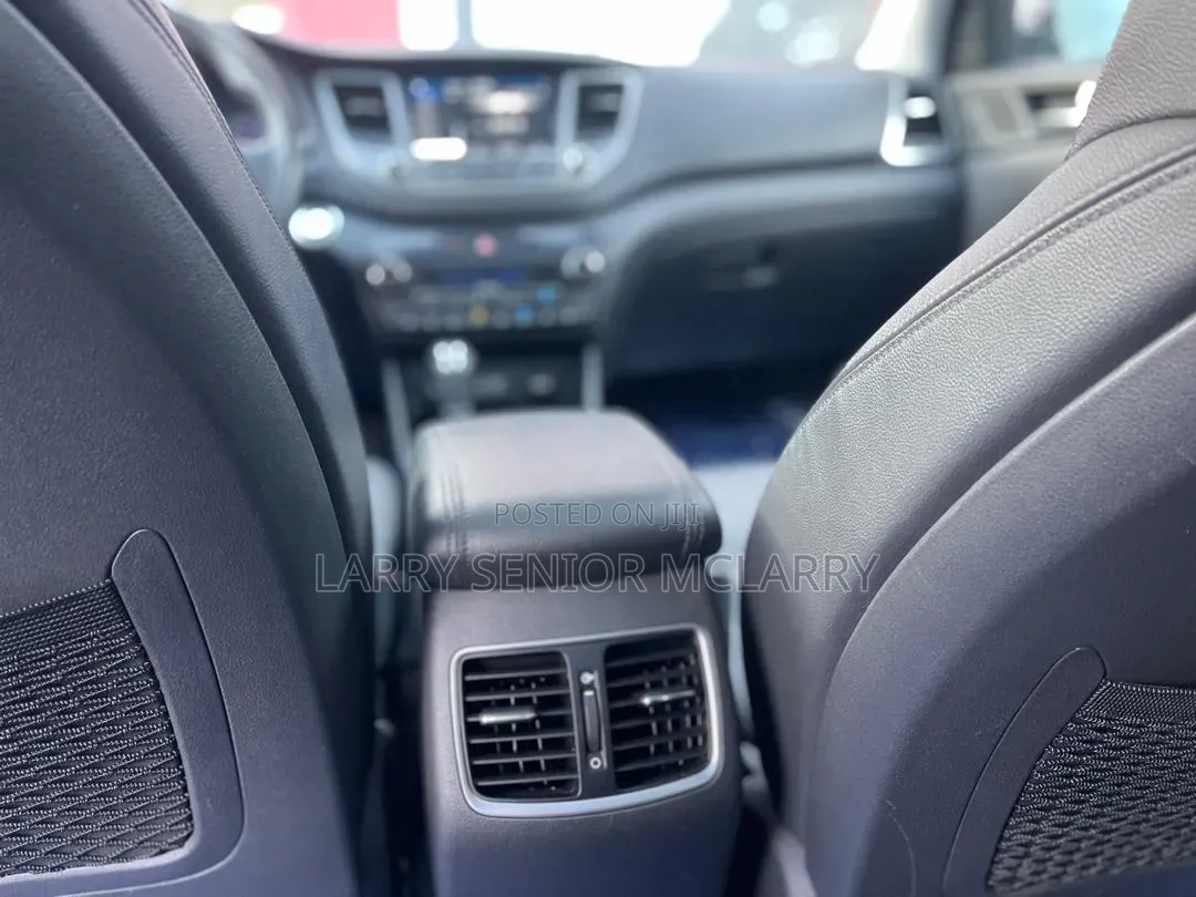 Hyundai Tucson Limited AWD 2016 Silver