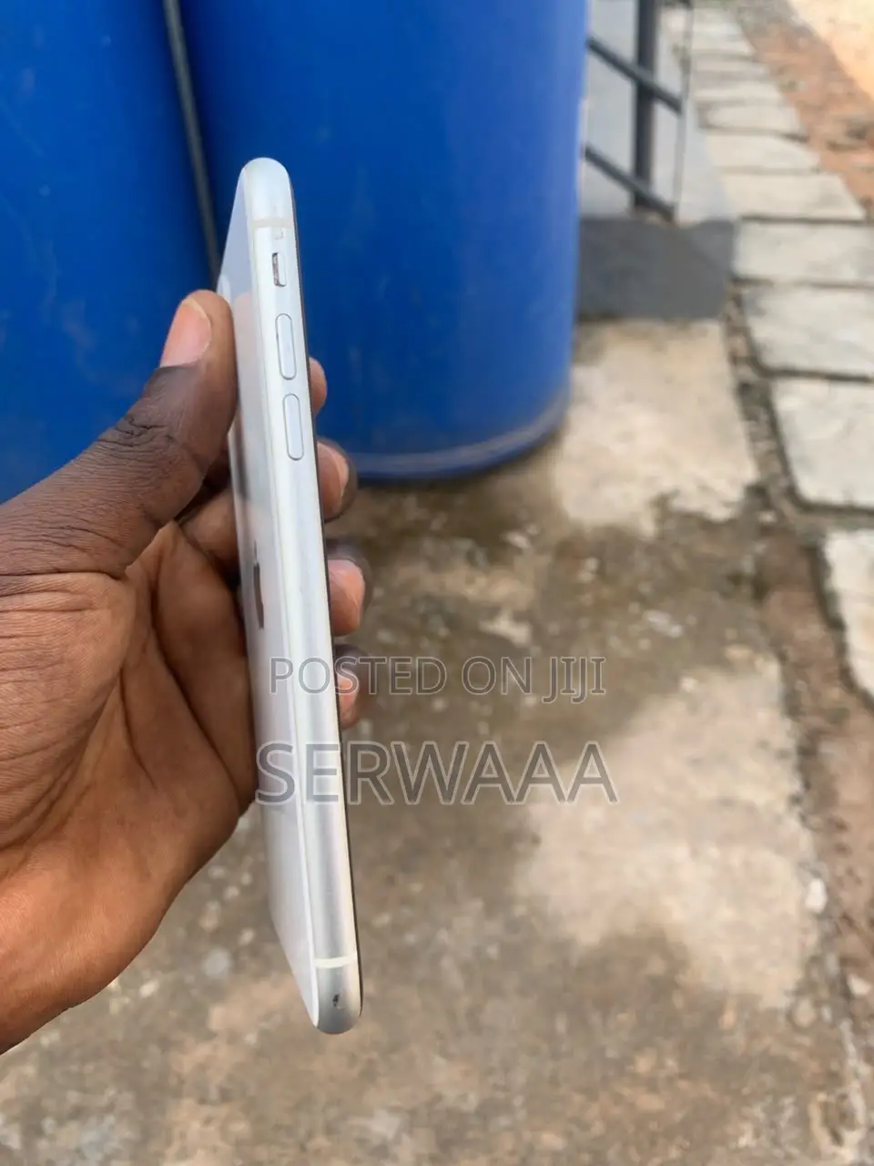Apple iPhone 11 64 GB White