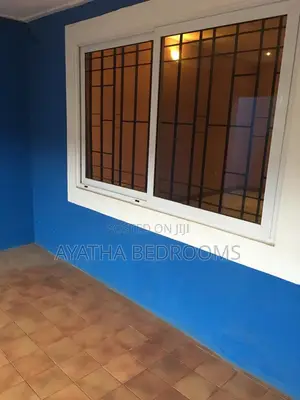 3bdrm House in Modern Properties, Sakumono for rent