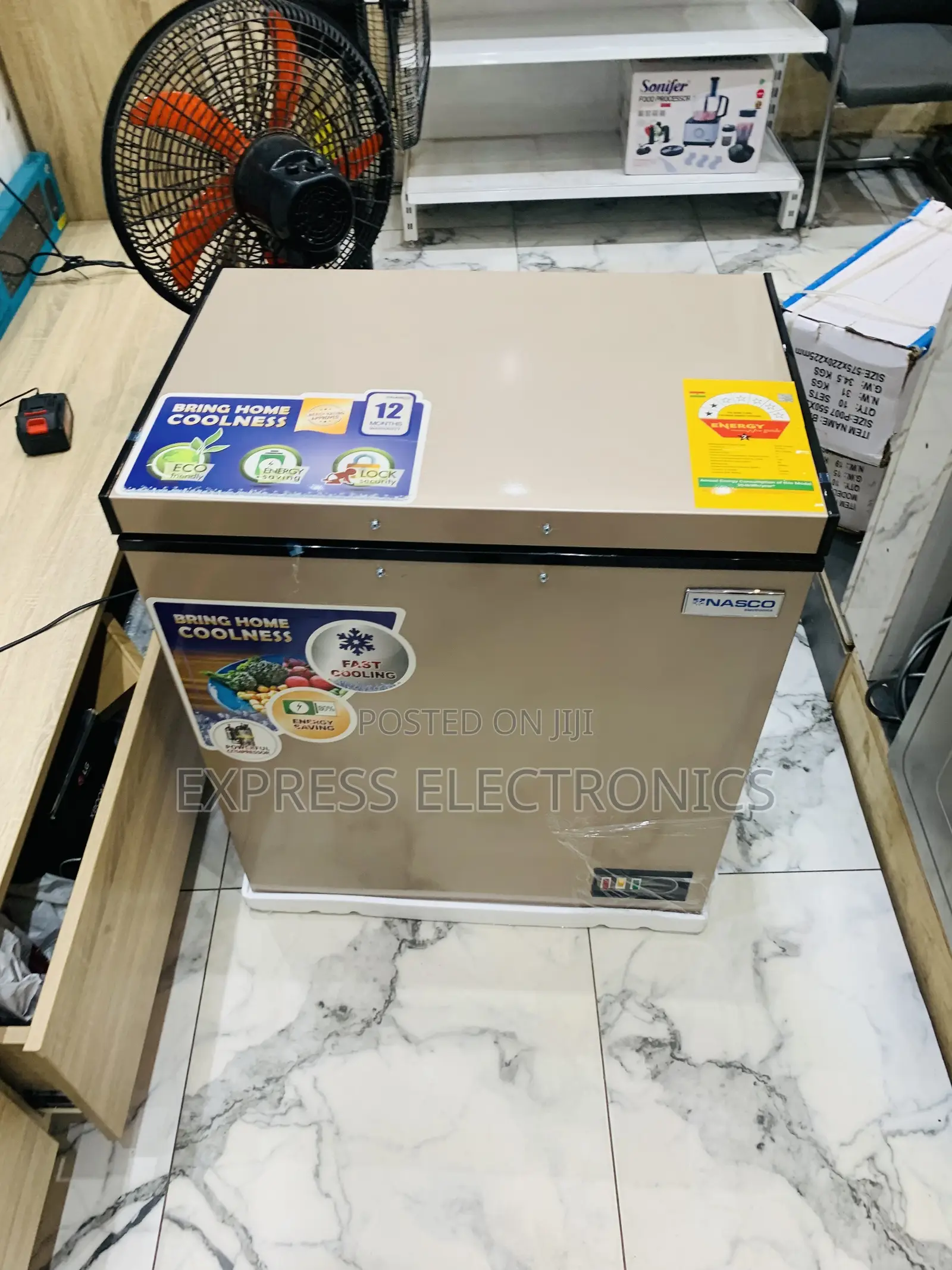 Nasco 150L 2-Star Chest Freezer Gold Colour [NAS-200FL-G]