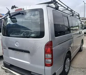 Toyota HiAce 2013 Grey