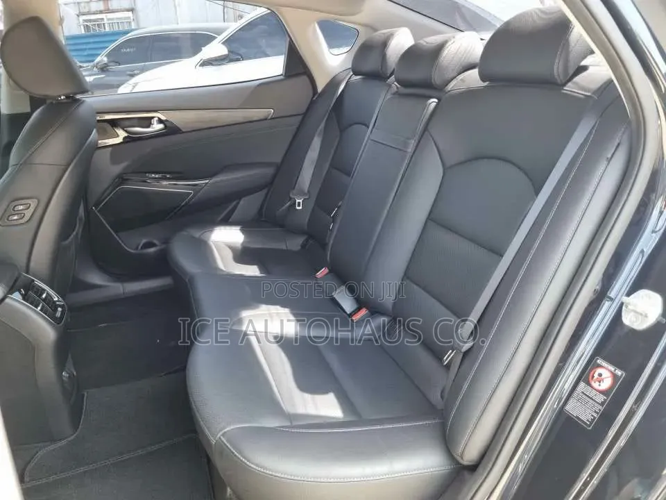 Kia Cadenza 2020 Black