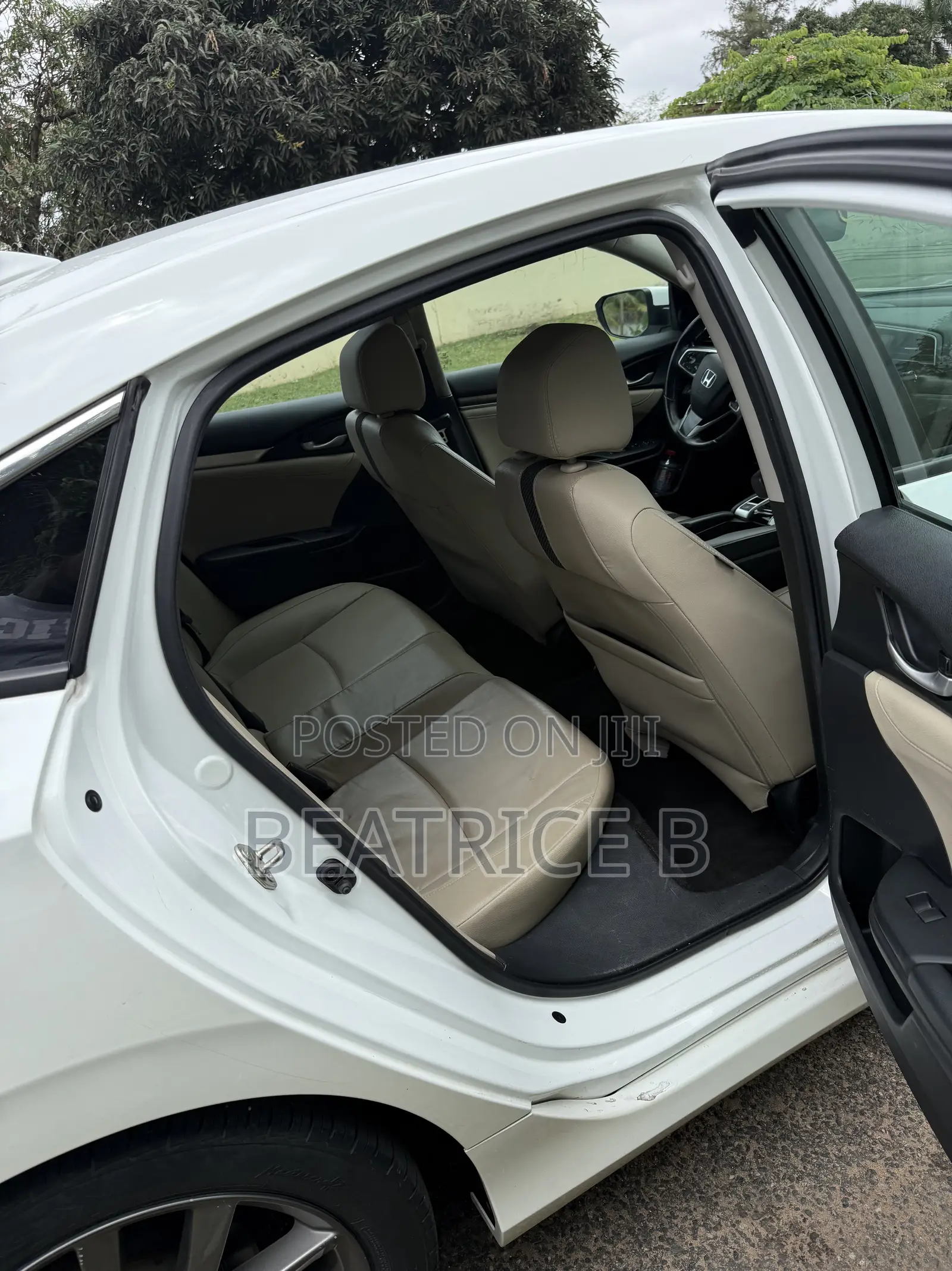 Honda Civic EX-L Sedan 2019 White