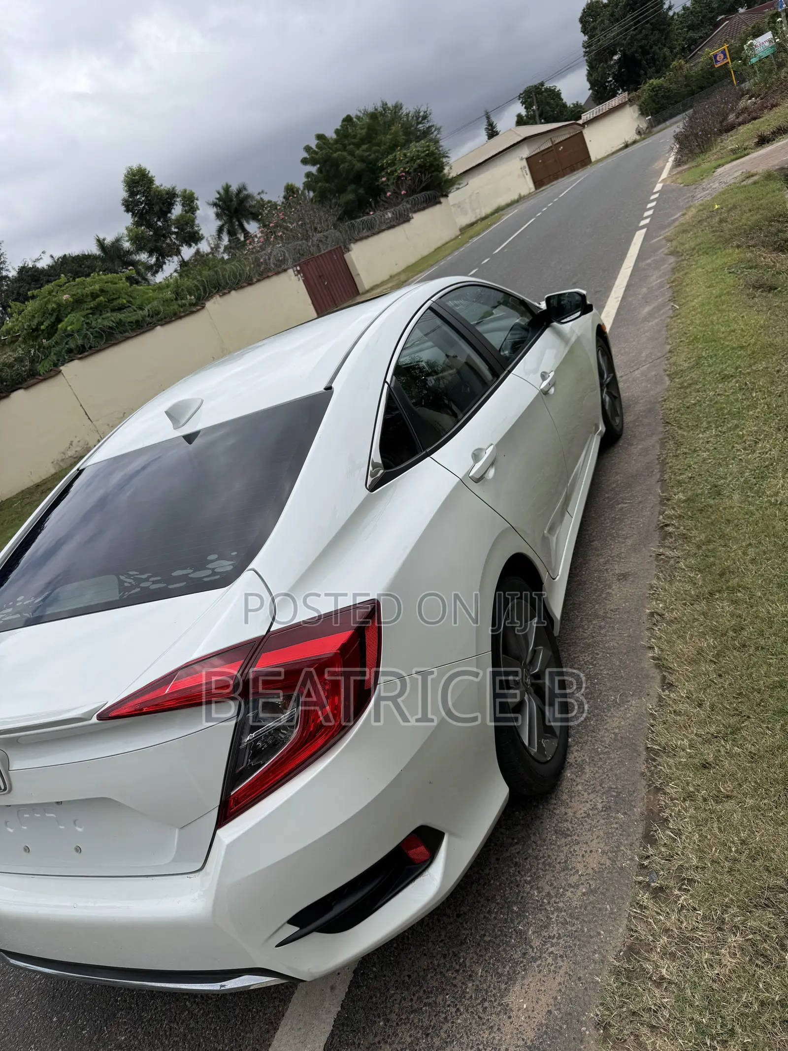 Honda Civic EX-L Sedan 2019 White