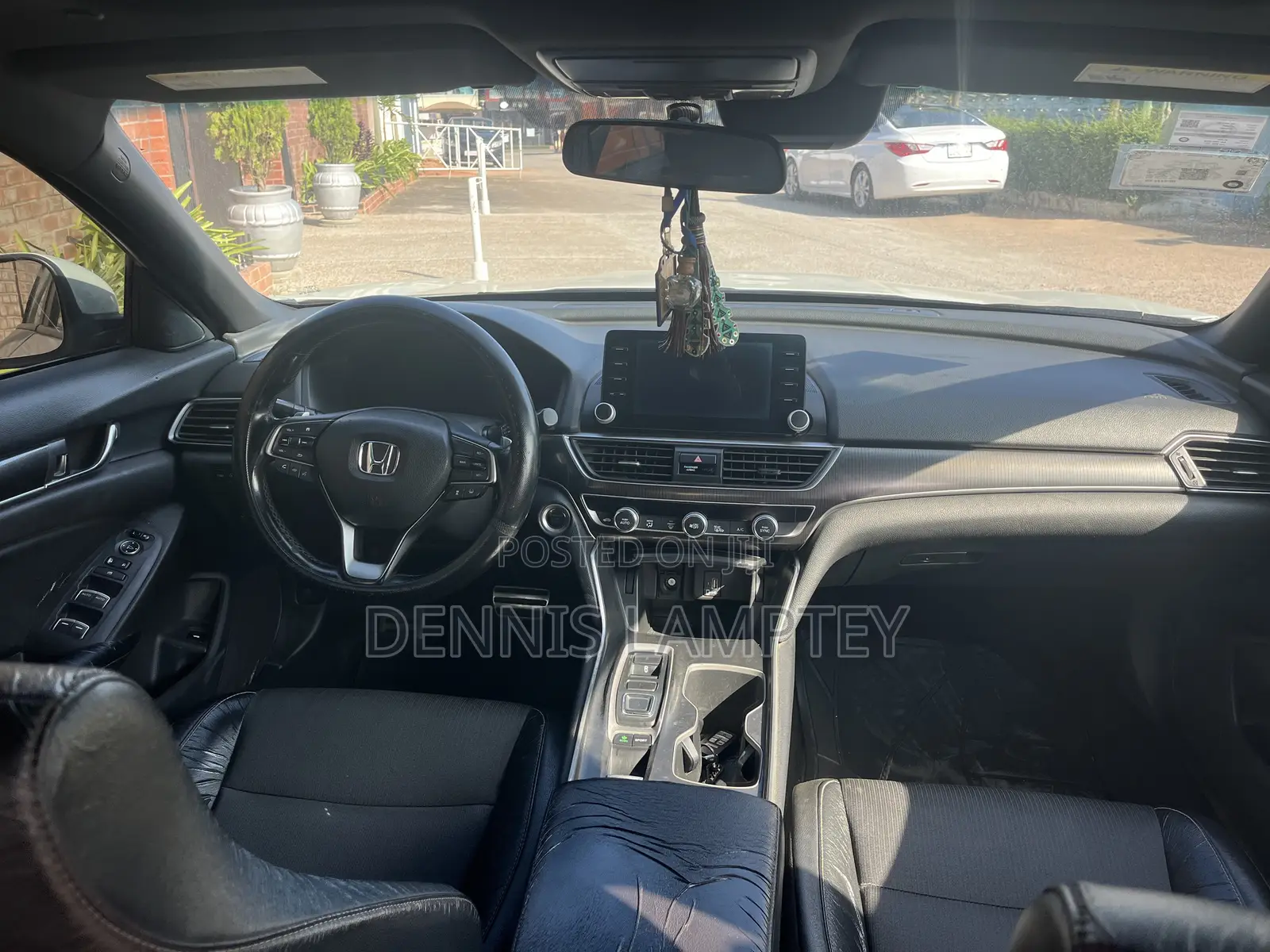 Honda Accord 2018 Off white