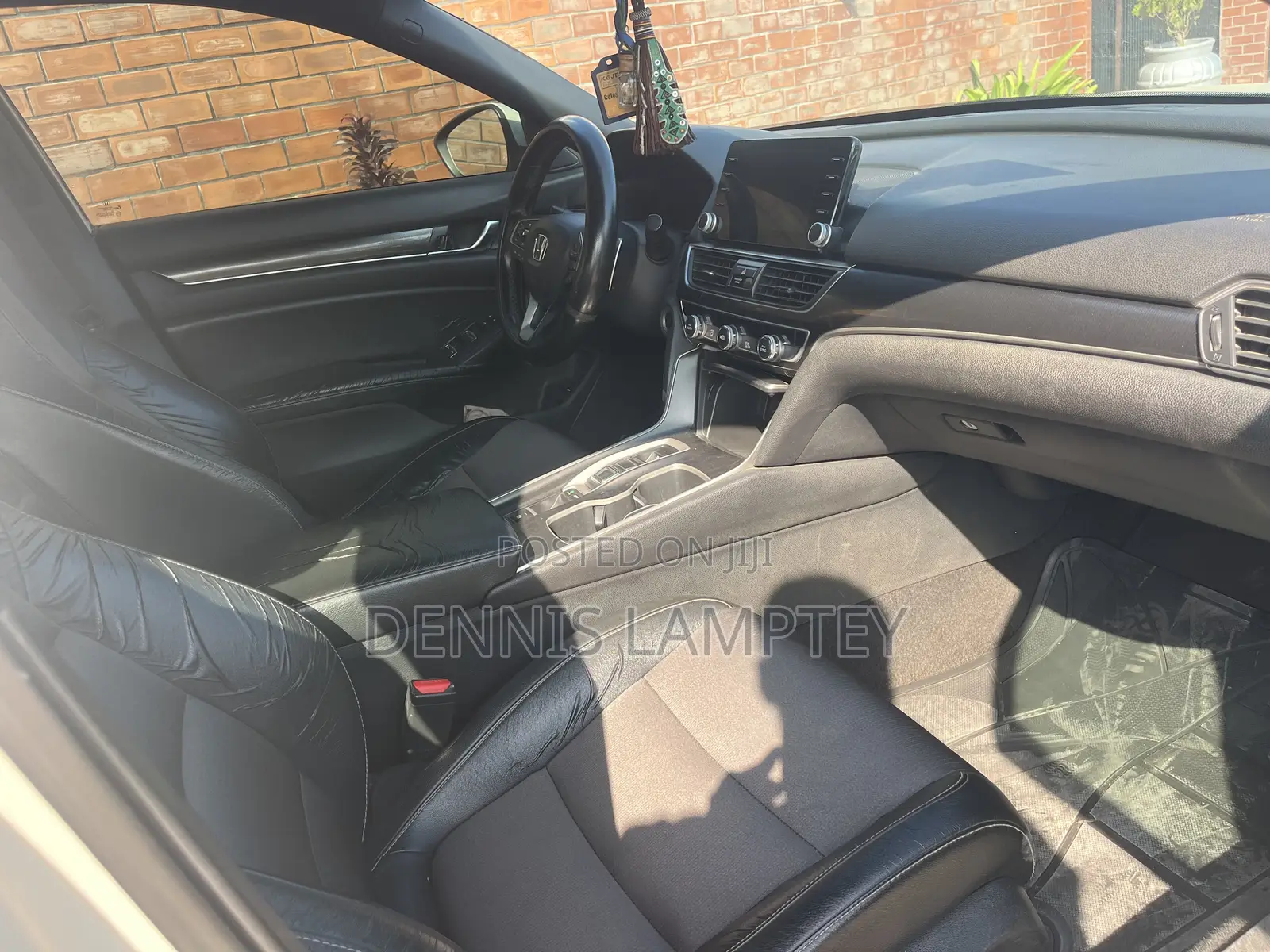 Honda Accord 2018 Off white