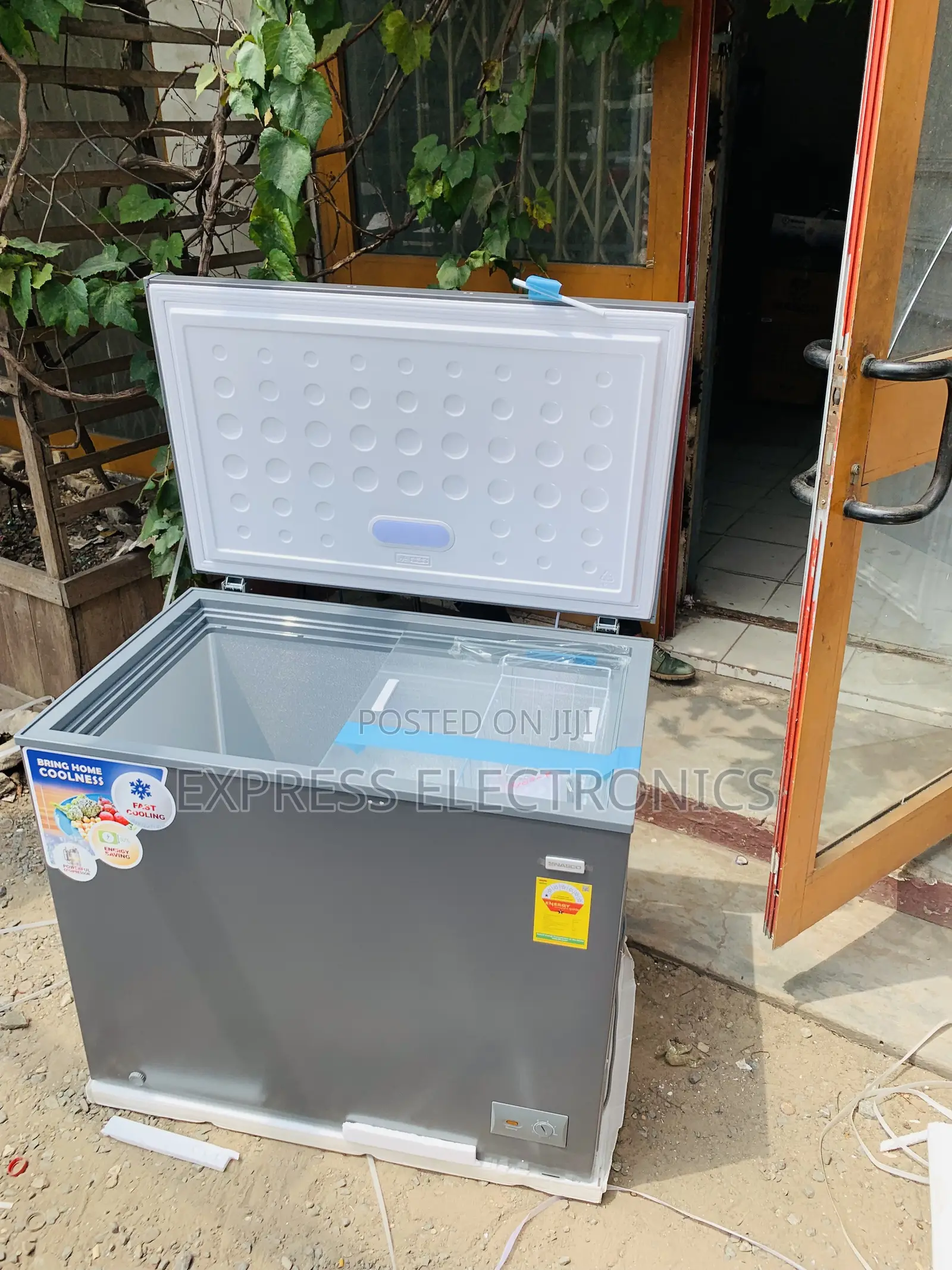 Single Door Cool Price Nasco 318L Chest Freezer - NAS-425FL - Silver