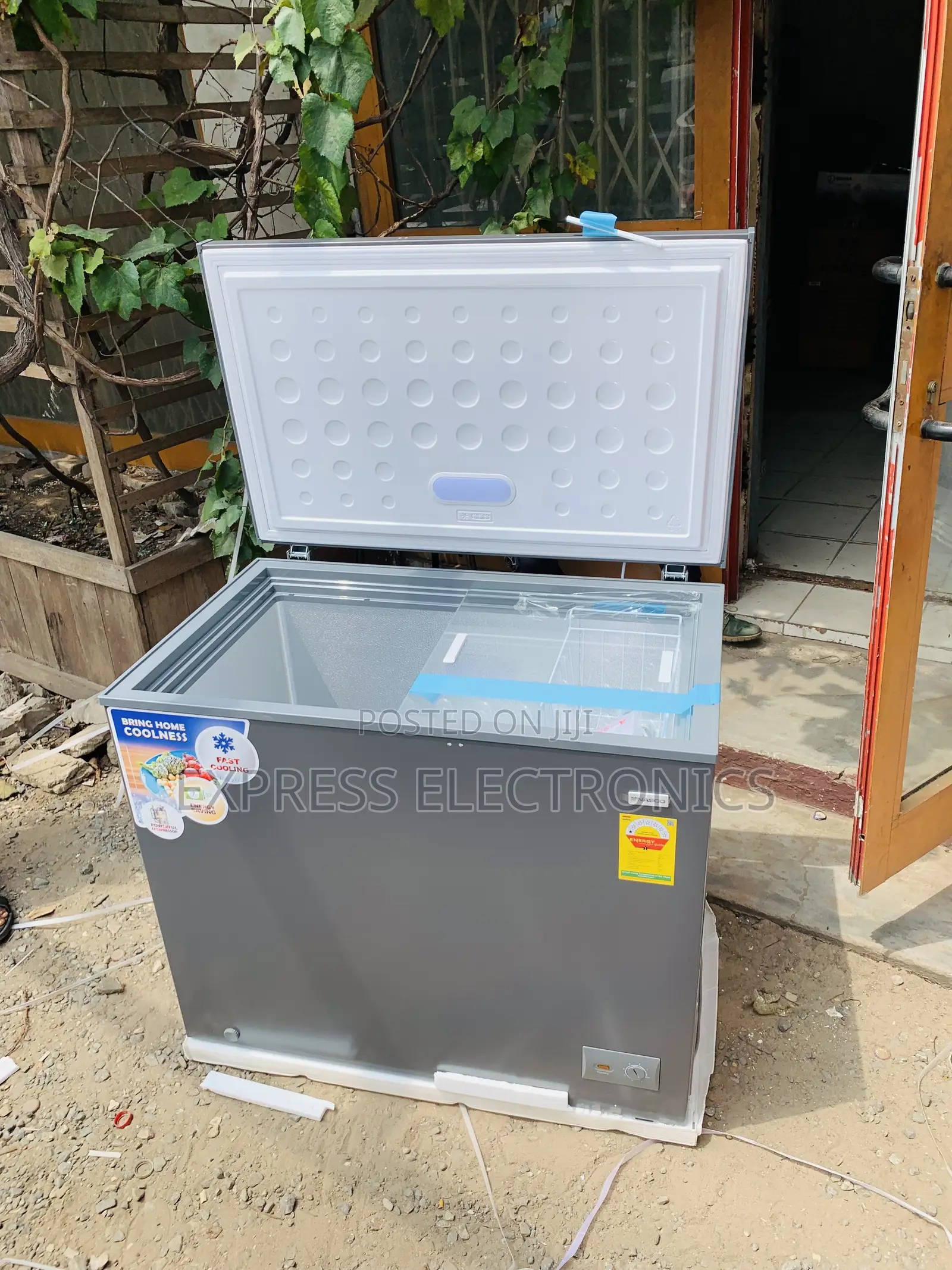 Single Door Cool Price Nasco 318L Chest Freezer - NAS-425FL - Silver