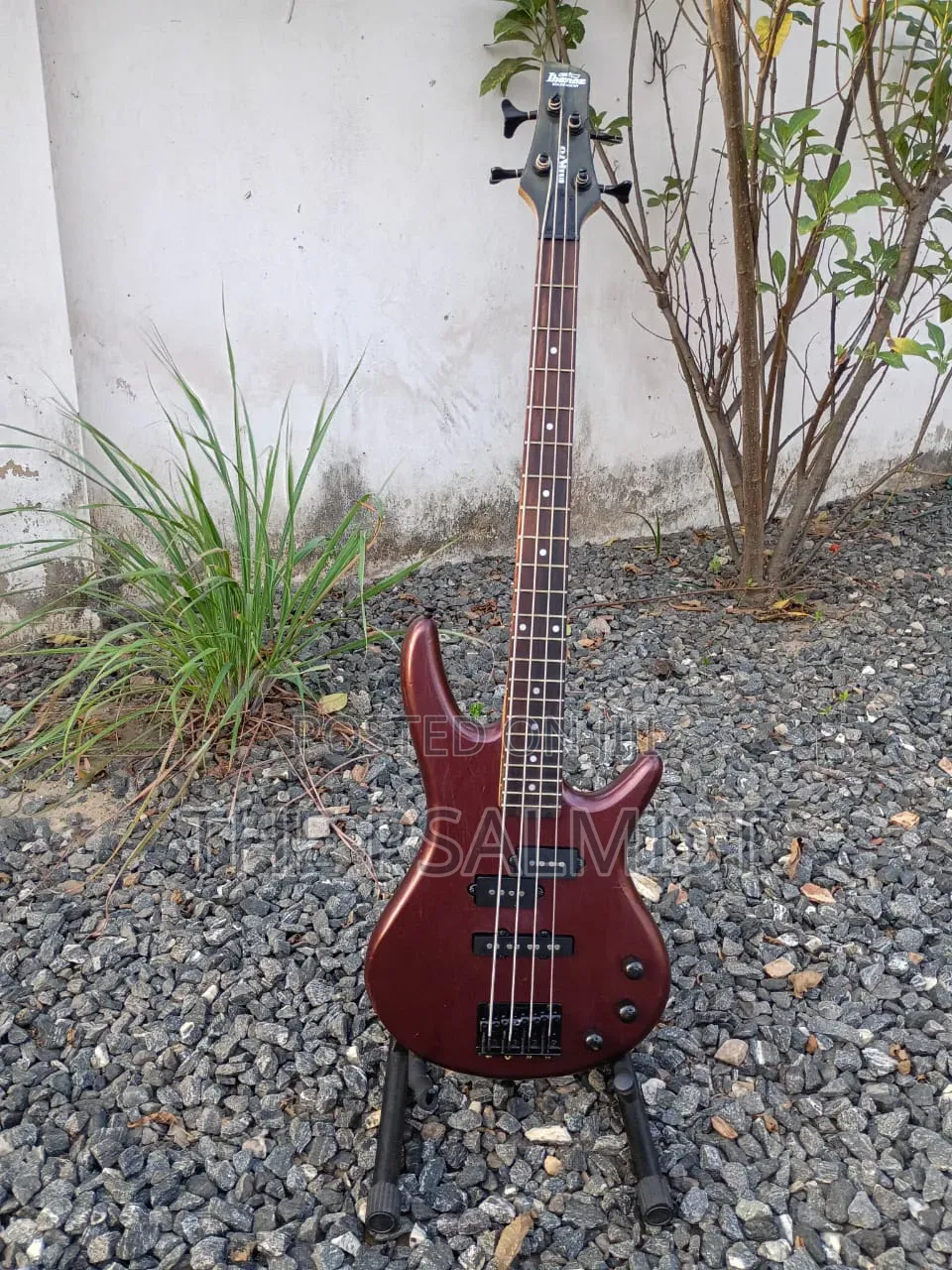 Ibanez Mikro GSRM20 Gio Soundgear Mini 4STRINGS Bass Guitar