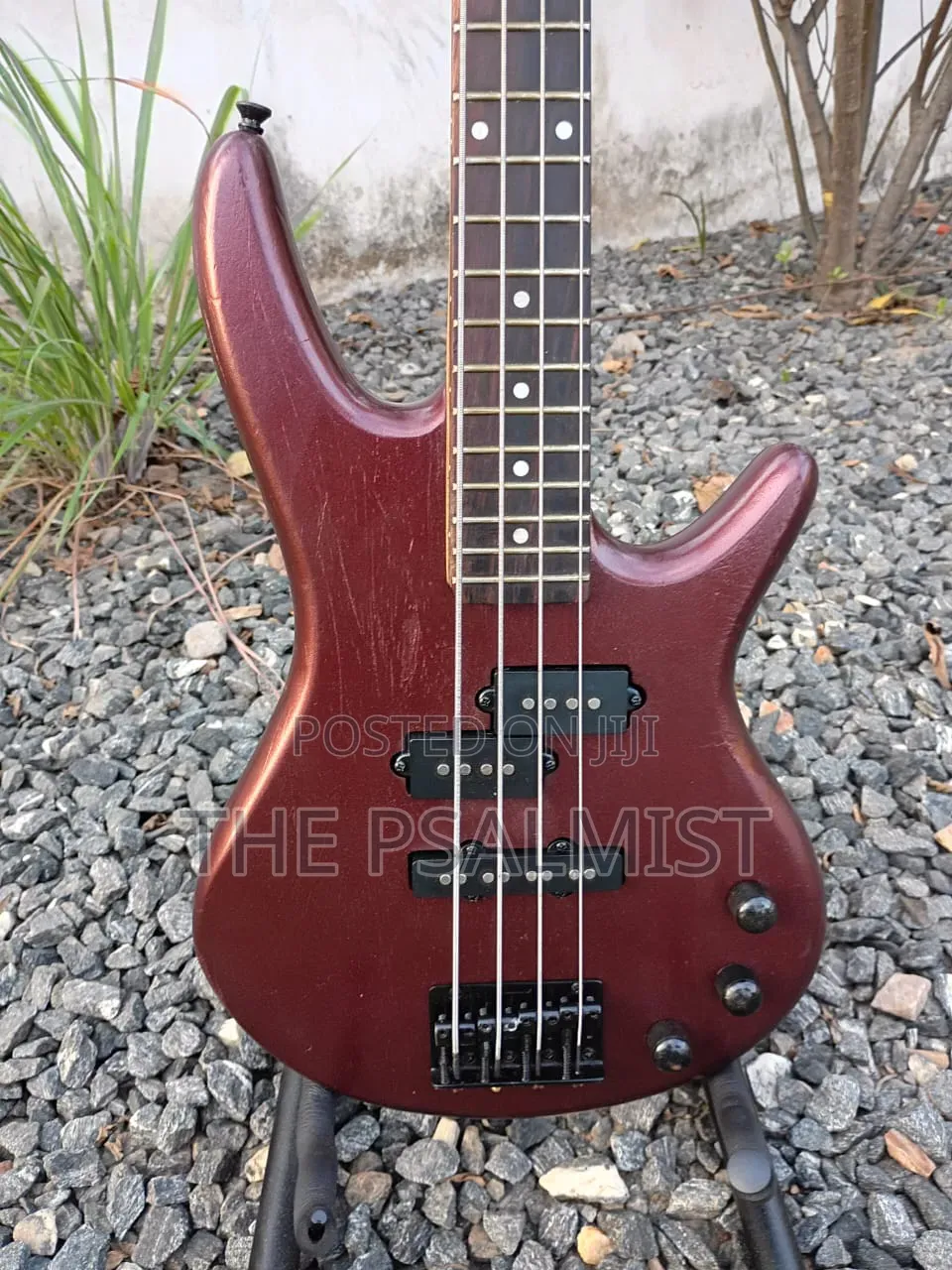 Ibanez Mikro GSRM20 Gio Soundgear Mini 4STRINGS Bass Guitar