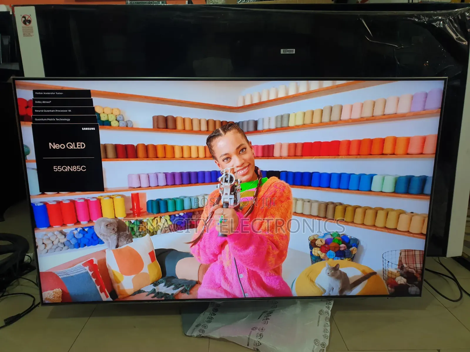 New Neo Qled Samsung 55"uhd HDR Smart Satellite TV