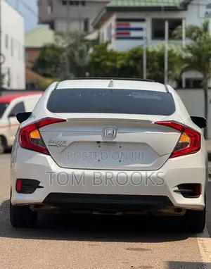 Honda Civic 2017 White