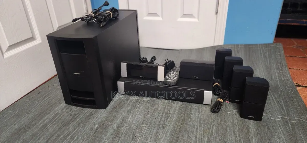 Bose Lifestyle V20/V30 Premium Home Audio System With All Accessories