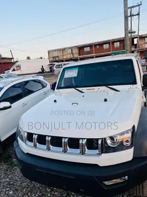 BAIC X424 2018 White