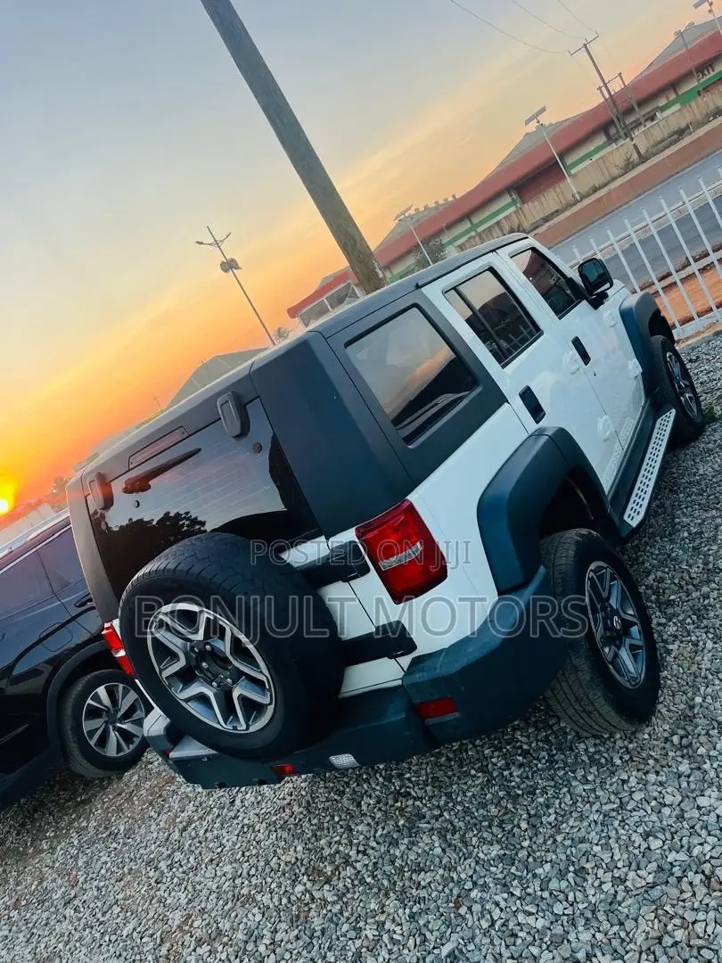 BAIC X424 2018 White