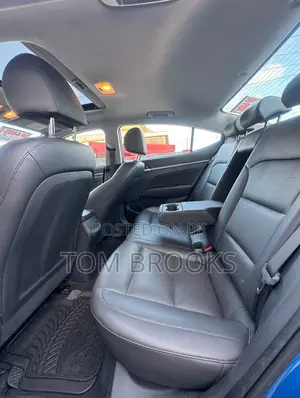 Hyundai Elantra Limited 2018 Blue