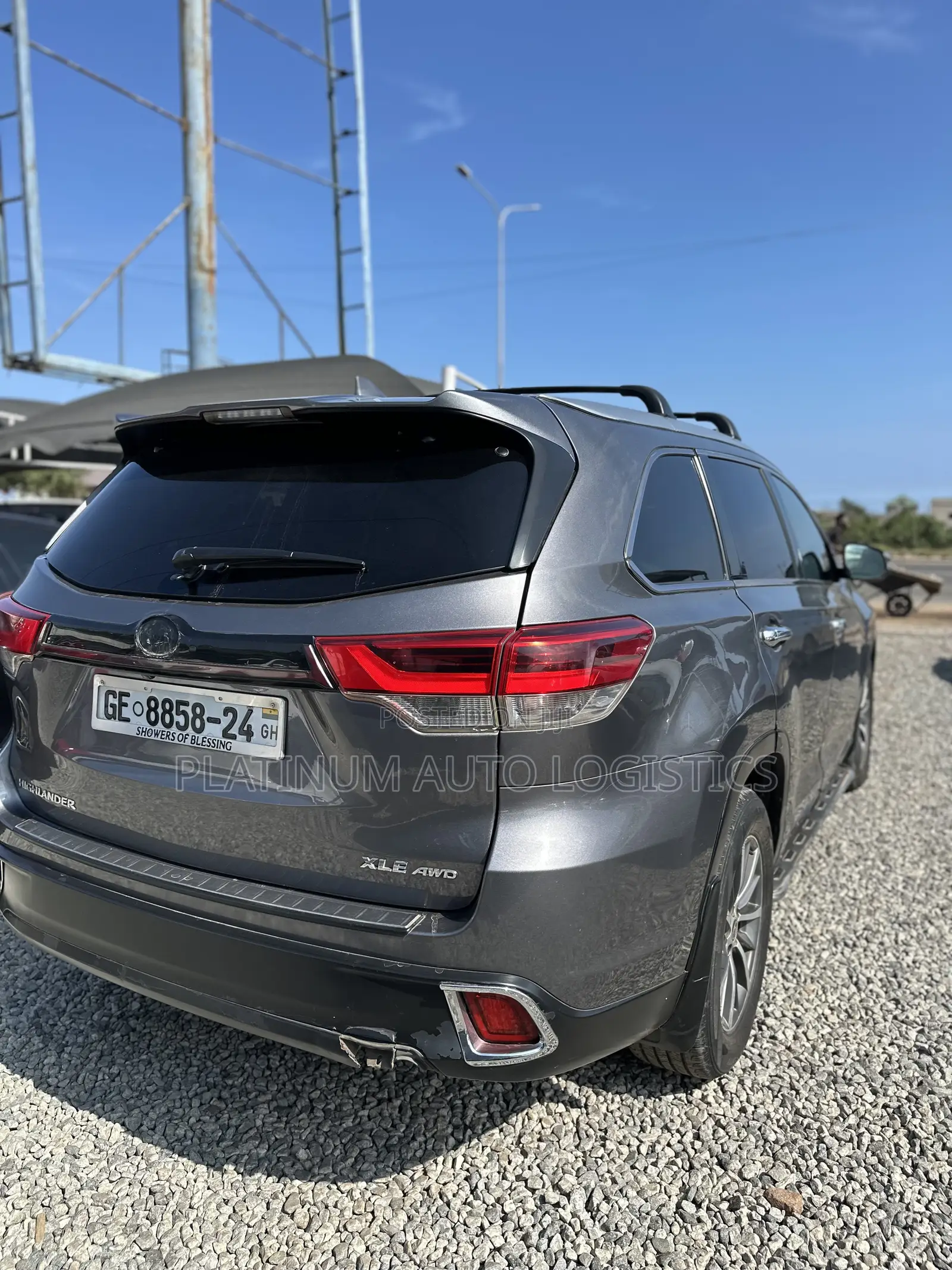 Toyota Highlander XLE 2019 Gray