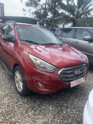 Hyundai Tucson 2013 Red