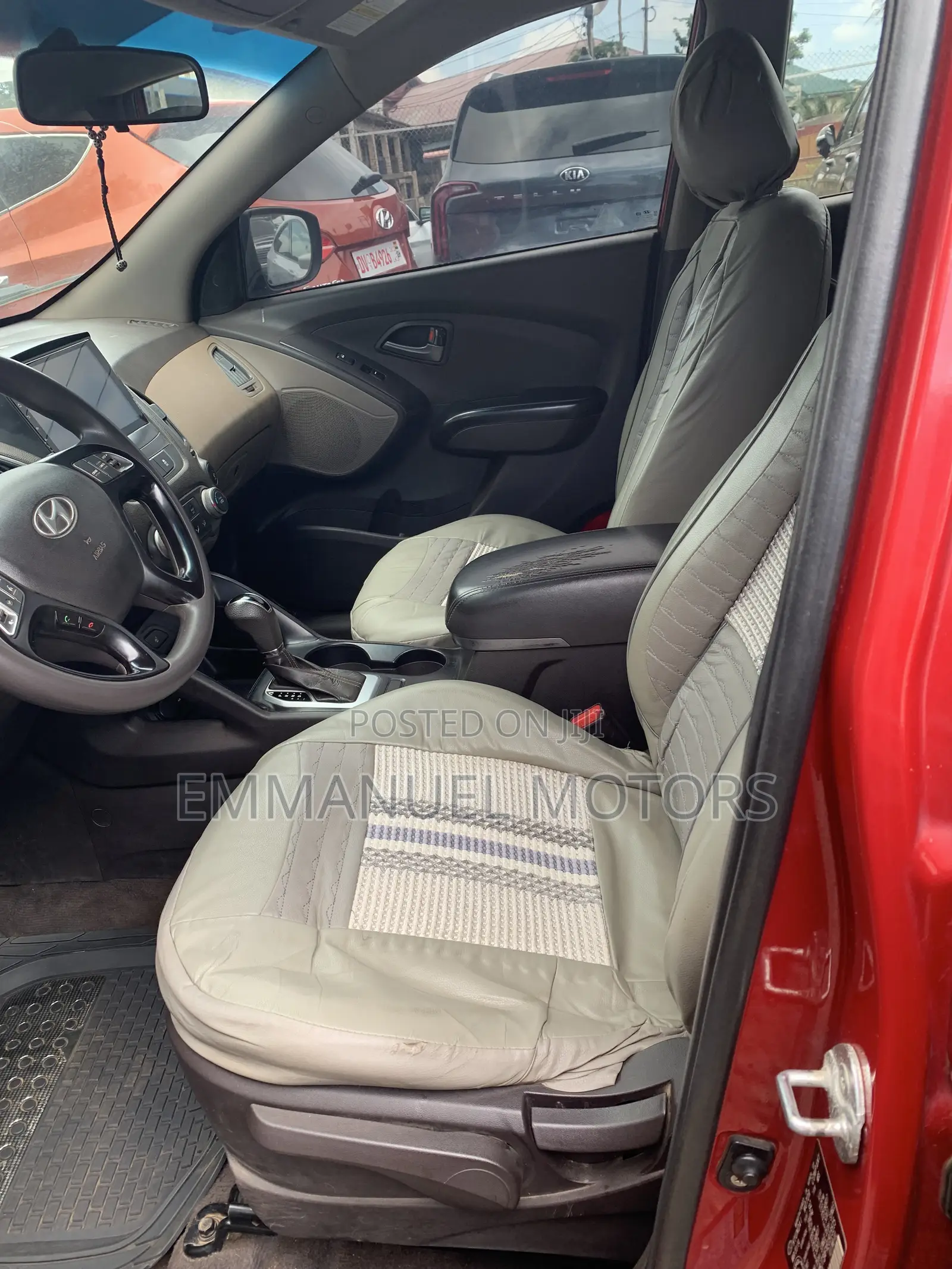 Hyundai Tucson 2013 Red