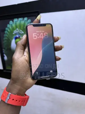 New Apple iPhone 11 Pro 64 GB Gold