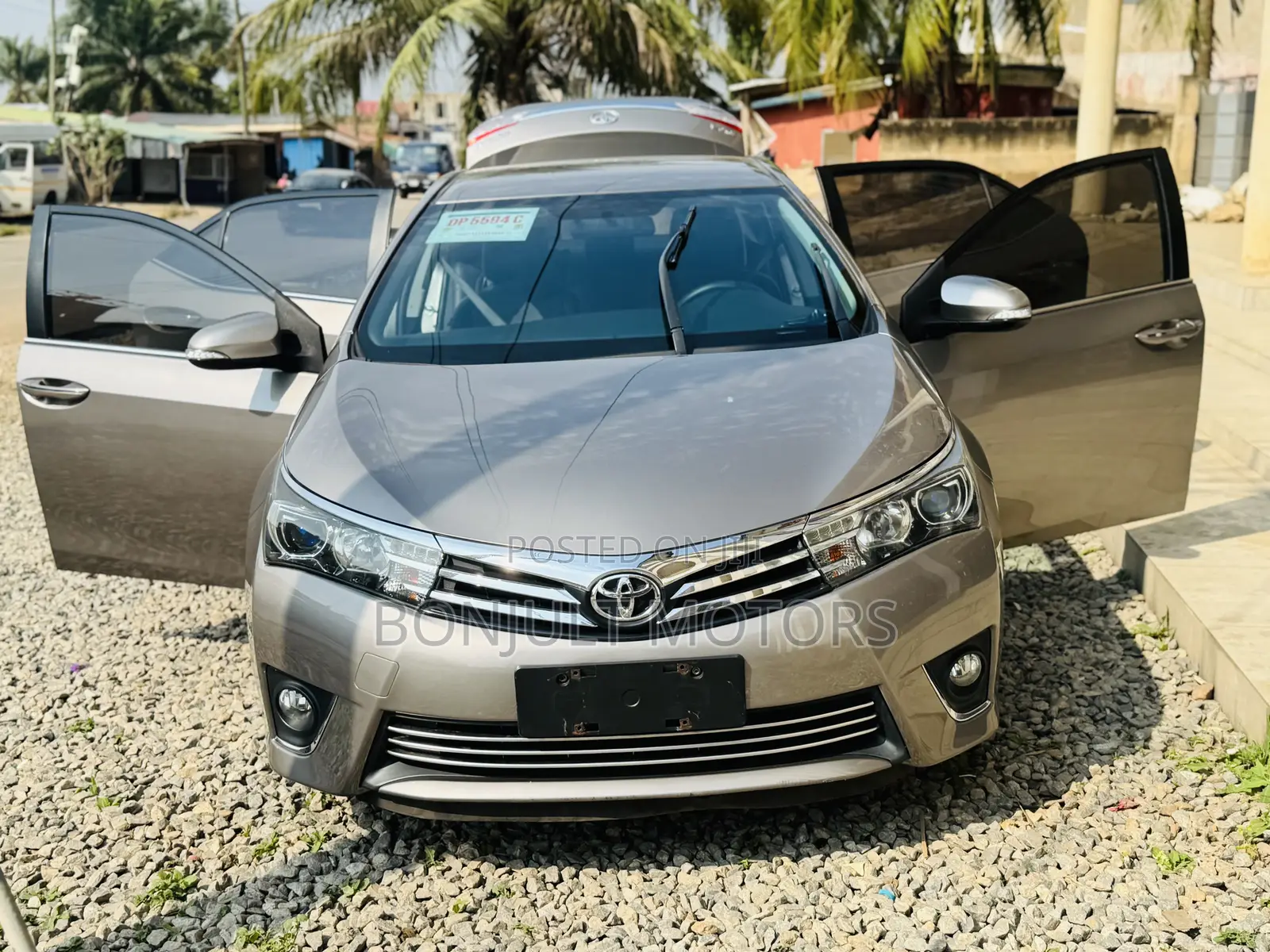 Toyota Corolla L 4dr Sedan (1.8L 4cyl CVT) 2017 Gray