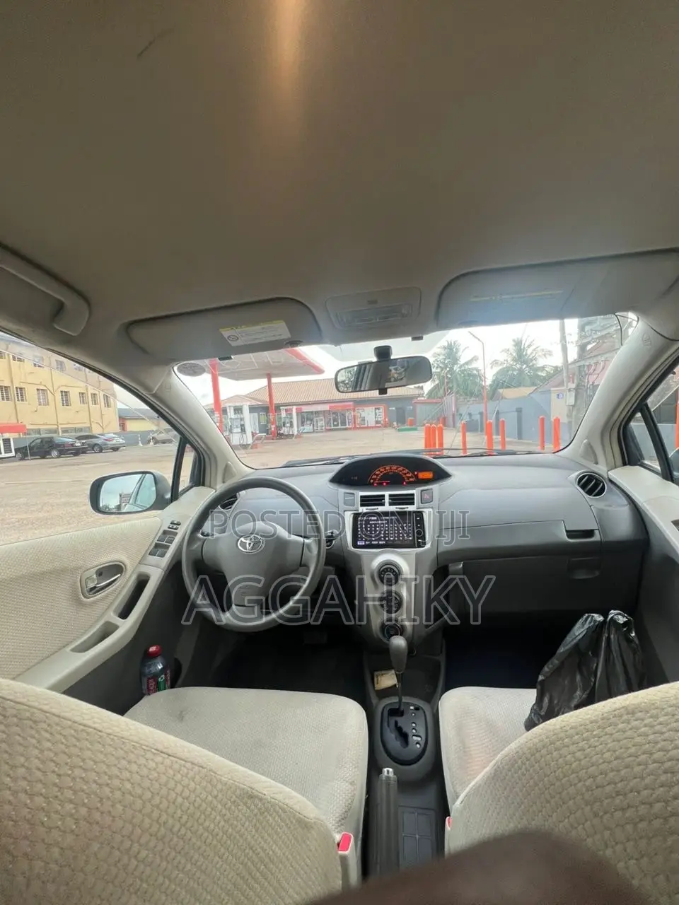 Toyota Vitz 1.3 AWD 5dr 2009 Gray