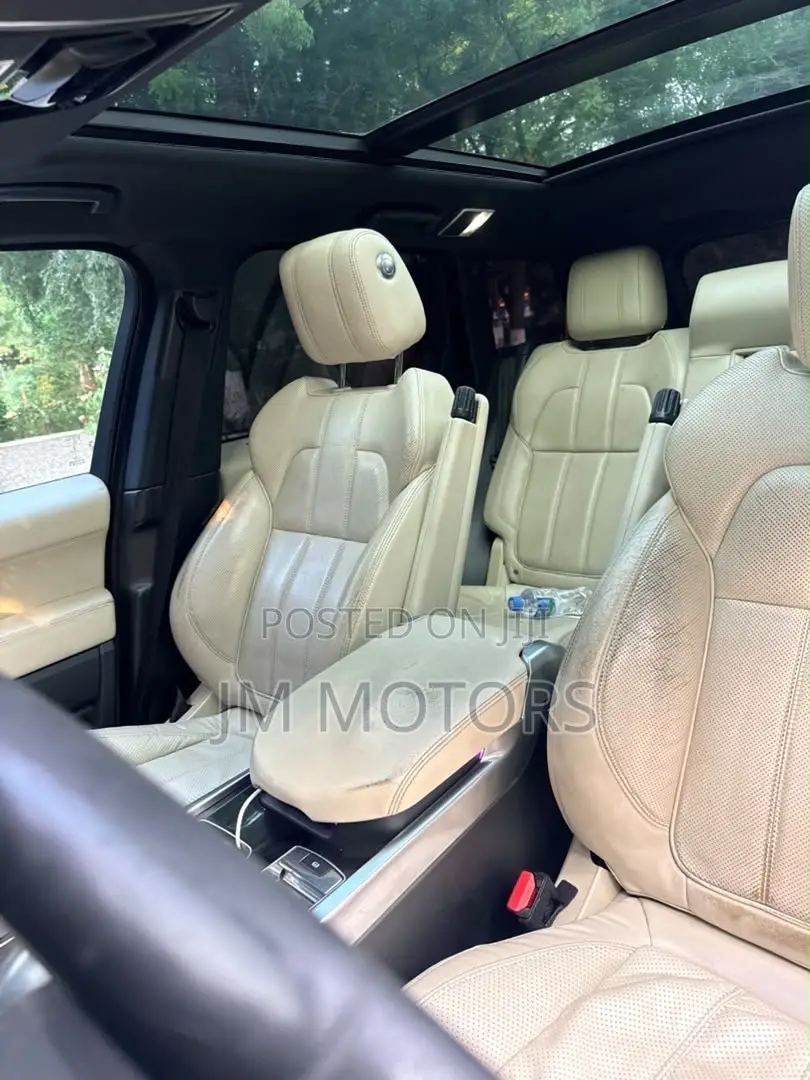 Land Rover Range Rover 3.0L Supercharged HSE 2016 Black