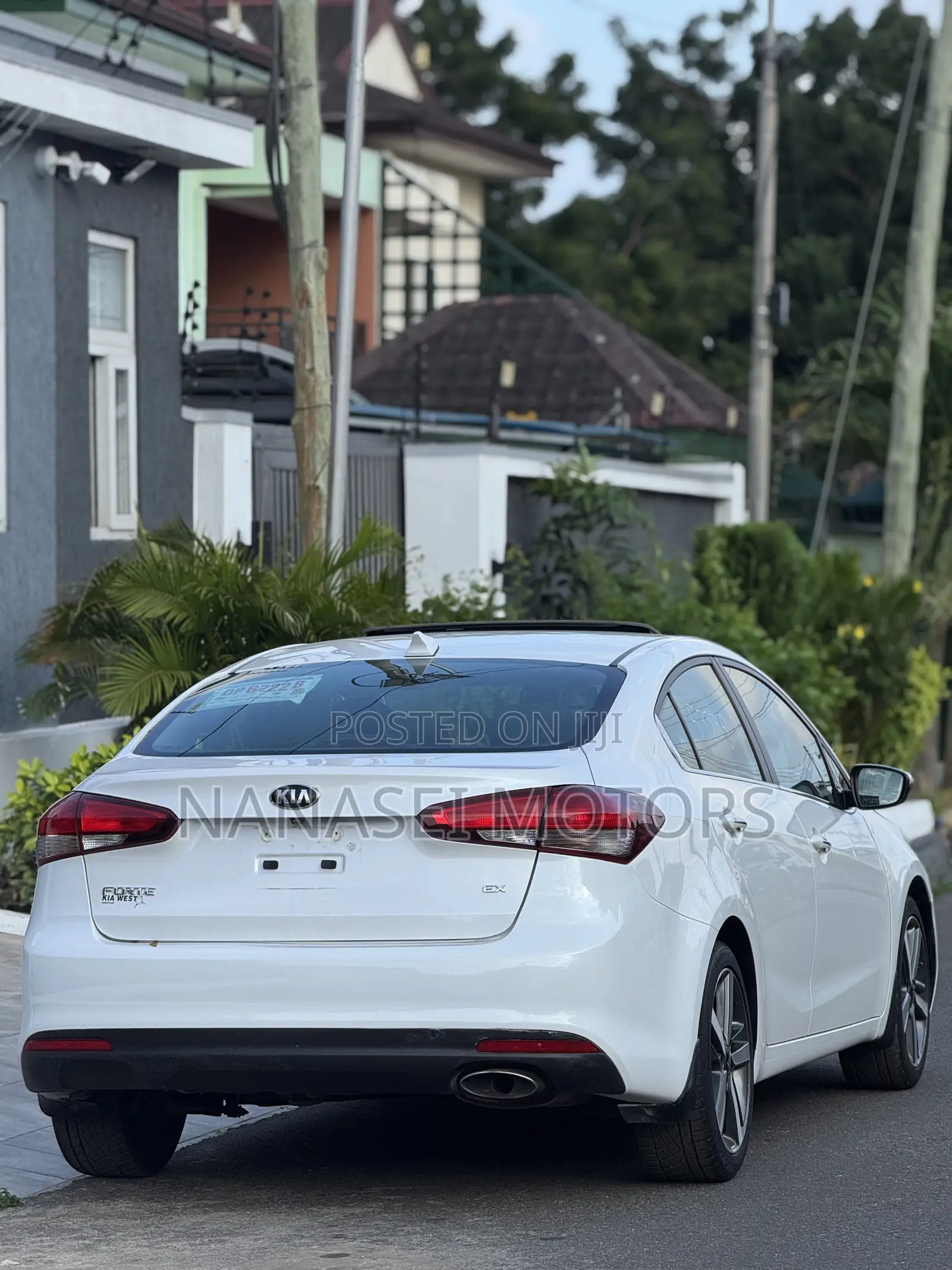 Kia Forte EX Sedan 2017 White