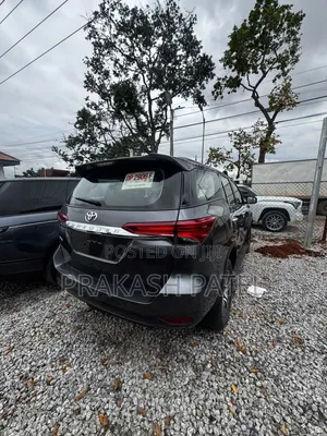 New Toyota Fortuner 2025 Black
