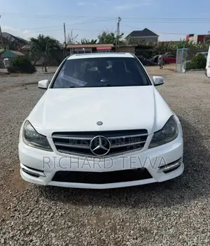 Mercedes-Benz C250 2014 White