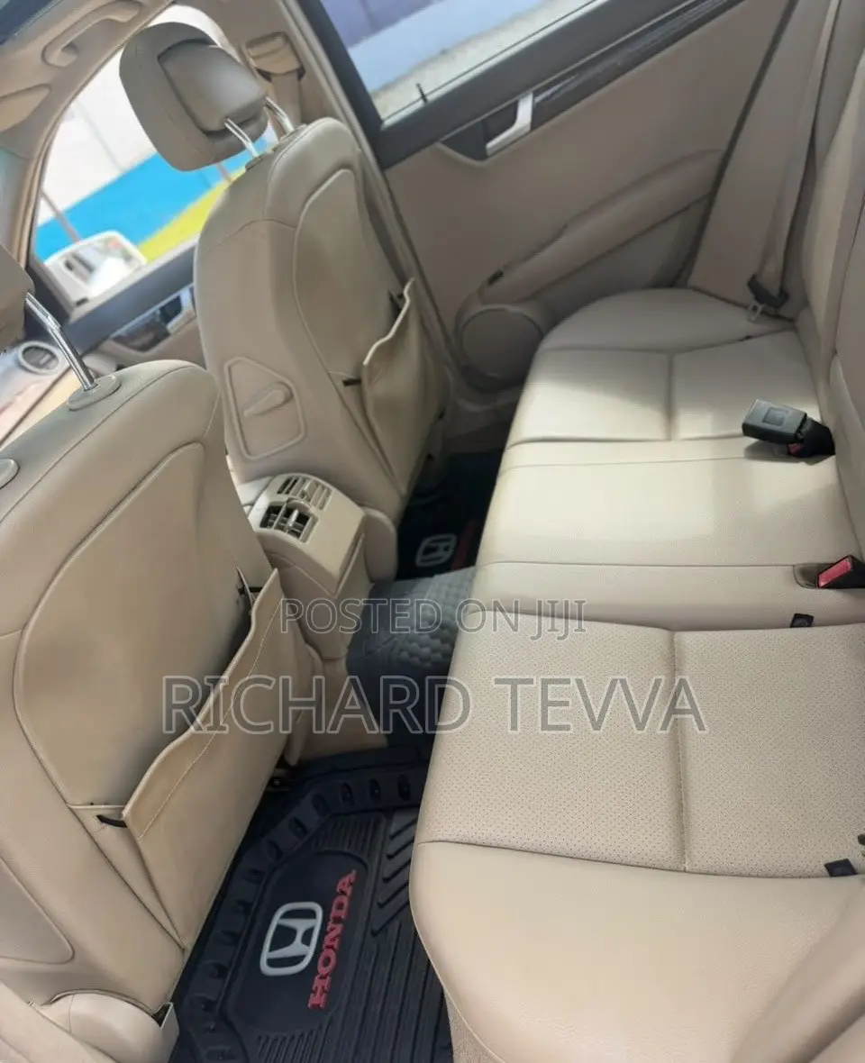 Mercedes-Benz C250 2014 White