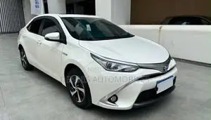 Toyota Levin Hybrid Sport 2019 White