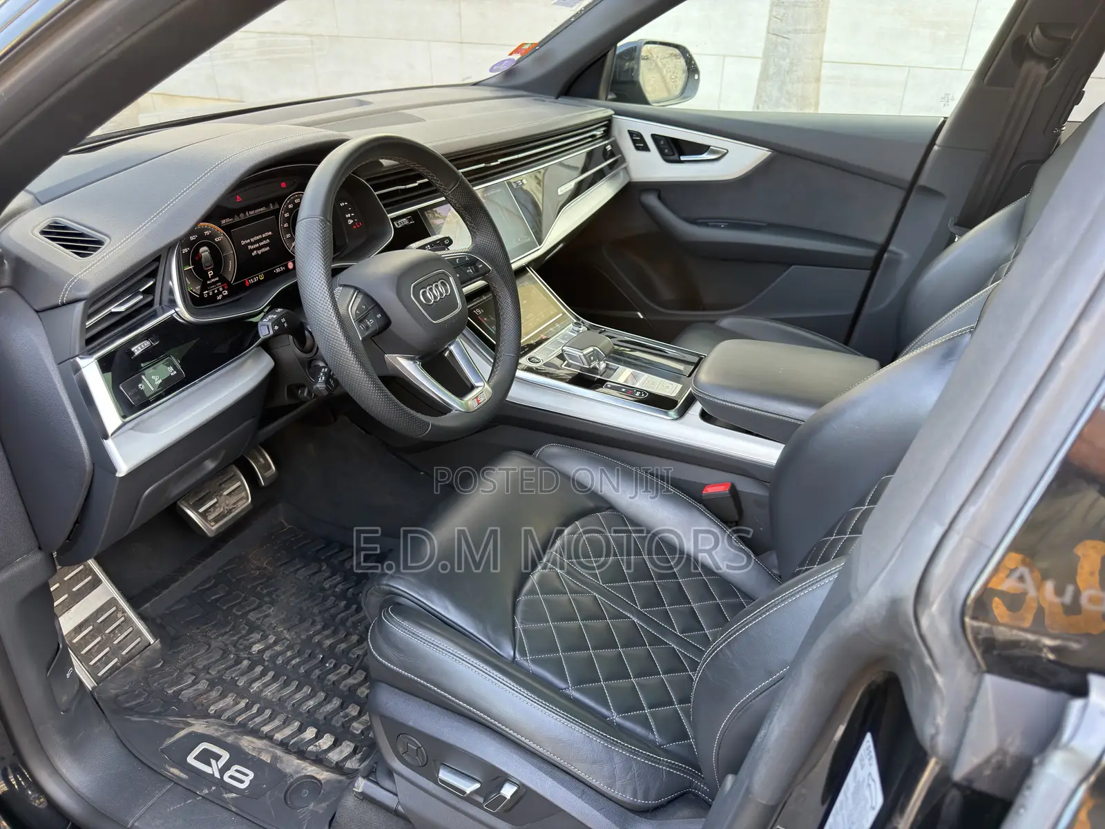 Audi Q8 Premium Plus 2024 Black