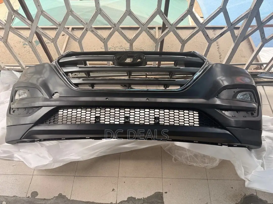 Hyundai Tucson 2016-2017 Complete Front Bumper